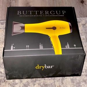 Drybar blow dryer